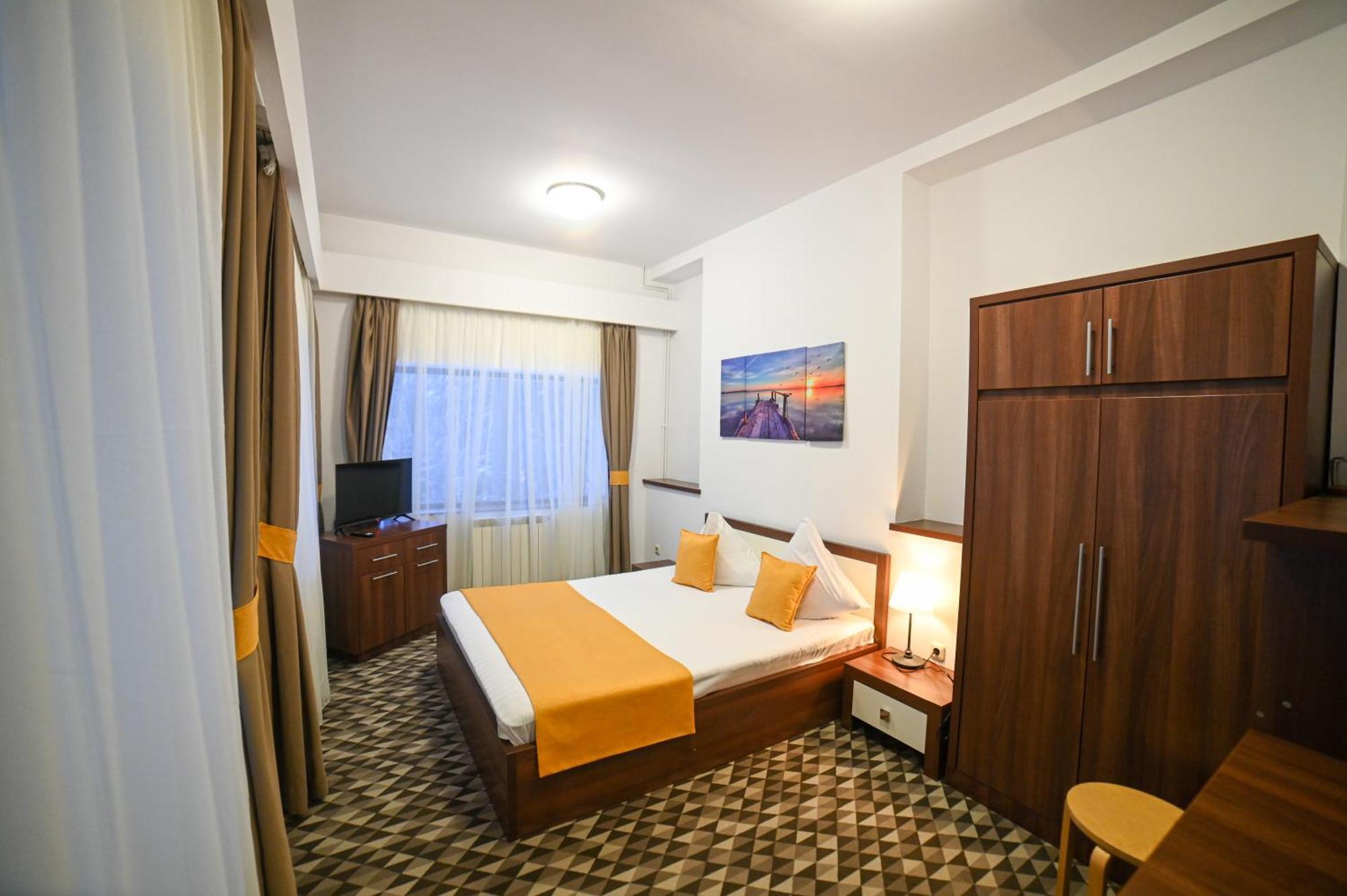 No 107 Predeal Bagian luar foto